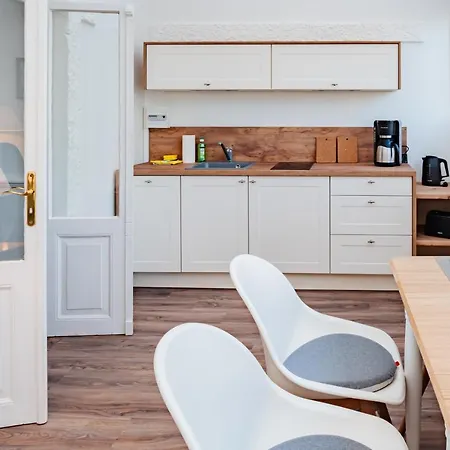 Am Kirchenplatz Apartment *