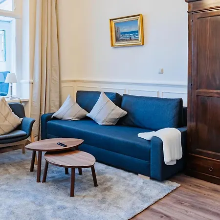 Am Kirchenplatz * רוסטוק